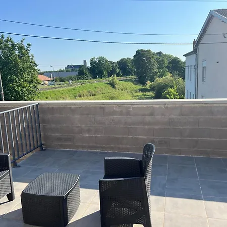 Le Cocon Du Port Toul